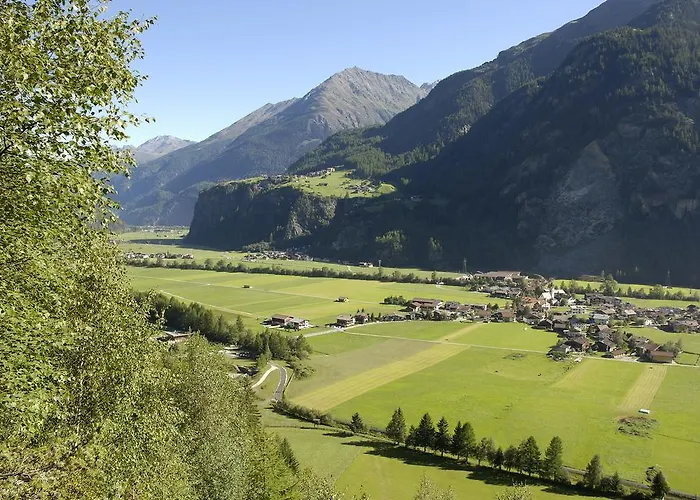 斯波特于特菲戈尔公寓 *